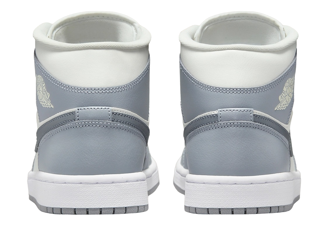 Air Jordan 1 Mid - Sail Stealth White (W)