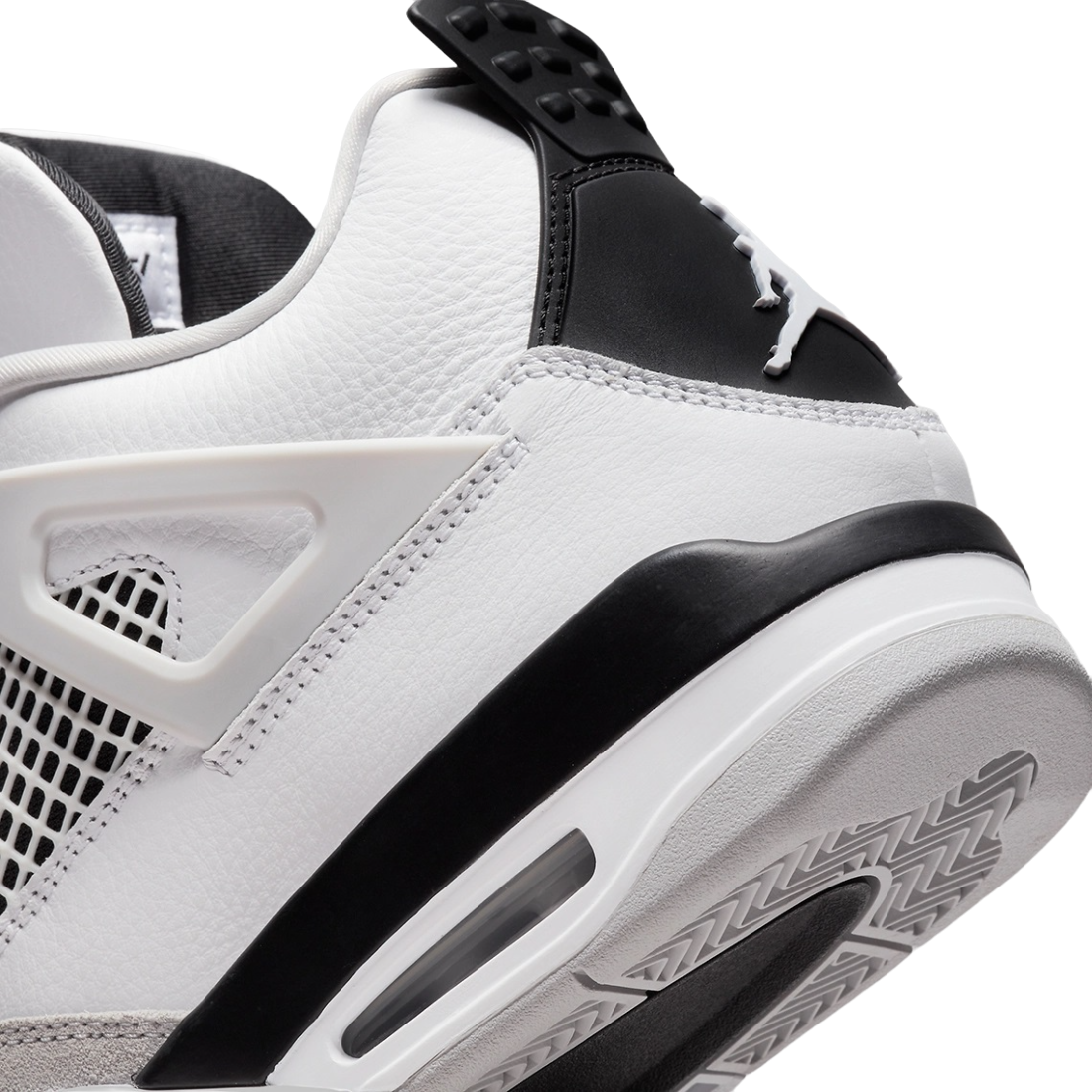 Air Jordan 4 - Military Black