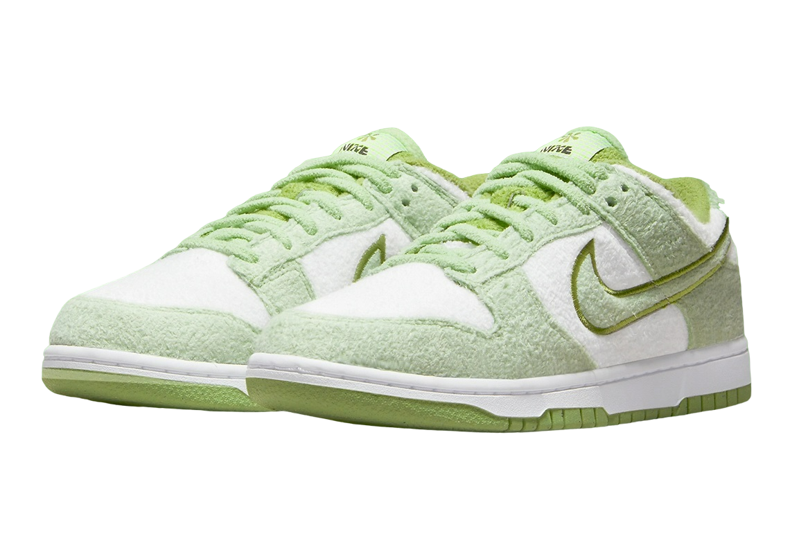 Nike Dunk Low - Honeydew (W)
