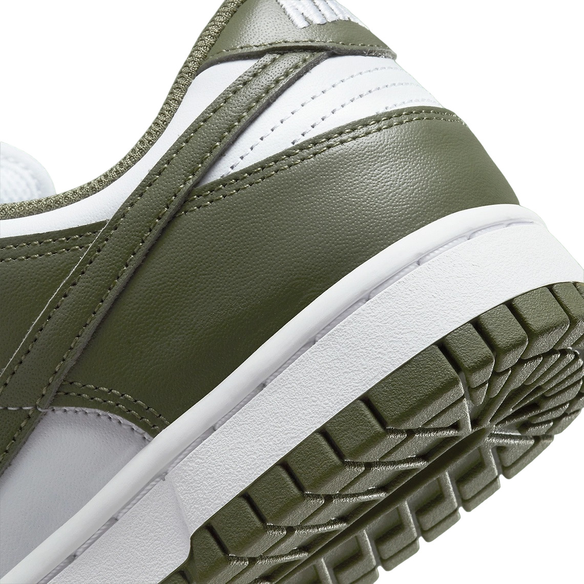 Nike Dunk Low - Medium Olive (W)